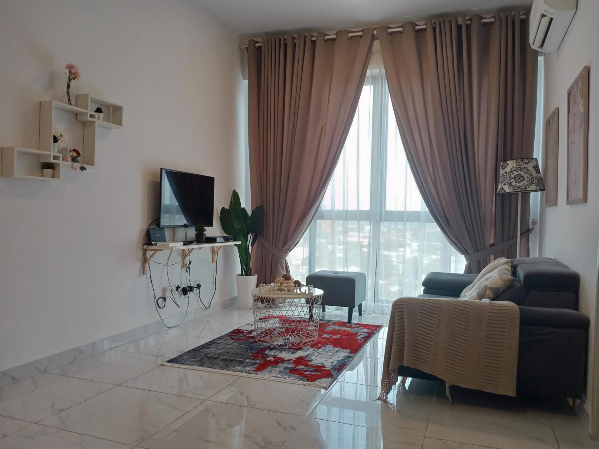 Prestige Troika Luxury Stay Kota Bharu Room photo